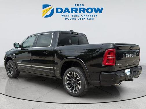 Diamond Black Crystal Pearlcoat 2026 RAM 1500 Limited