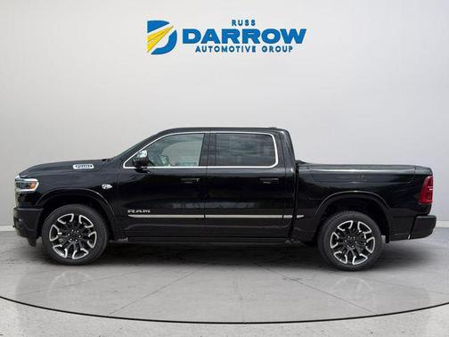Diamond Black Crystal Pearlcoat 2026 RAM 1500 Limited