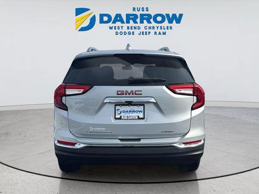 Quicksilver Metallic 2022 GMC Terrain SLT