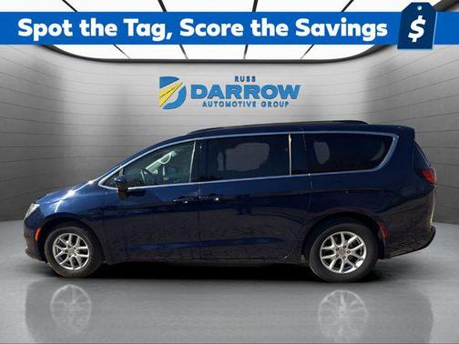 Jazz Blue Pearlcoat 2020 Chrysler Voyager LXI