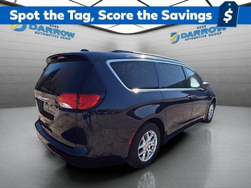 Jazz Blue Pearlcoat 2020 Chrysler Voyager LXI