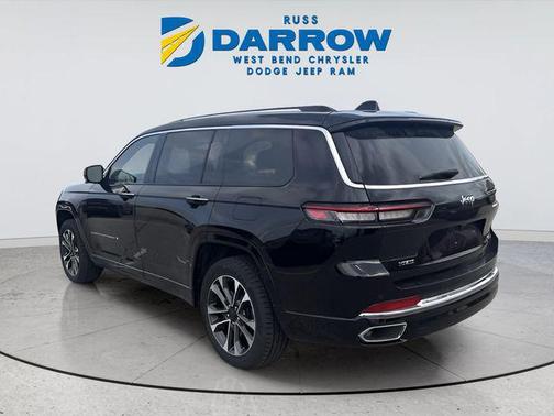 Diamond Black Crystal Pearlcoat 2023 Jeep Grand Cherokee L Overland