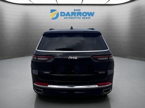 Diamond Black Crystal Pearlcoat 2023 Jeep Grand Cherokee L Overland