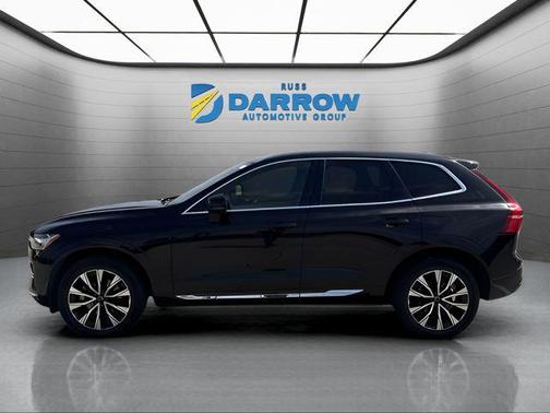 Onyx Black Metallic 2023 Volvo XC60 B5 Plus Bright Theme