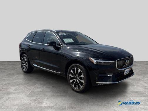 Onyx Black Metallic 2023 Volvo XC60 B5 Plus Bright Theme