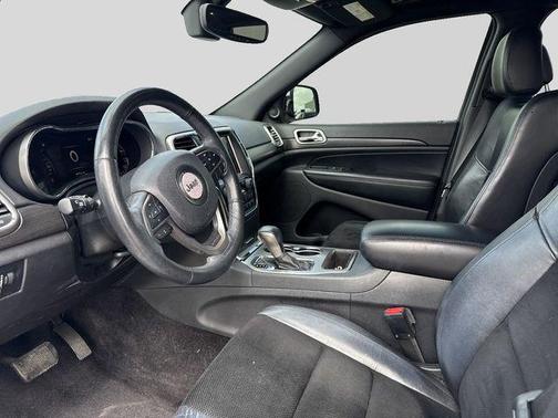 Bright White Clearcoat 2018 Jeep Grand Cherokee Altitude