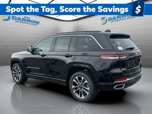 Diamond Black Crystal Pearlcoat 2025 Jeep Grand Cherokee Overland