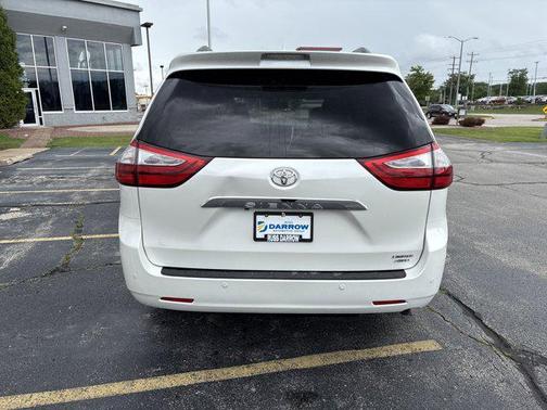 2017 Toyota Sienna Limited