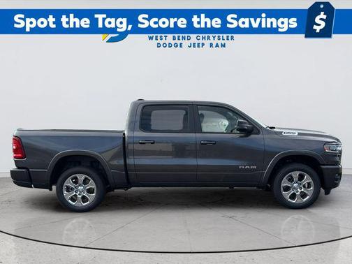 Granite Crystal Metallic Clearcoat 2026 RAM 1500 Big Horn/Lone Star