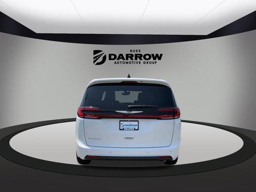 2025 Chrysler Pacifica L
