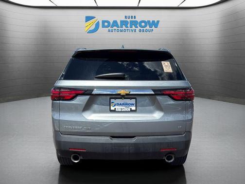 Sterling Gray Metallic 2023 Chevrolet Traverse LT Cloth