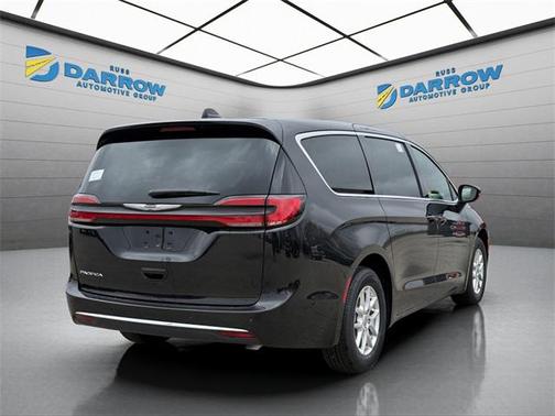 2025 Chrysler Pacifica L