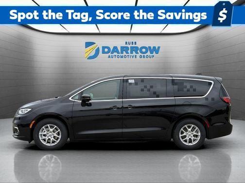 Diamond Black Crystal Pearlcoat 2025 Chrysler Pacifica L