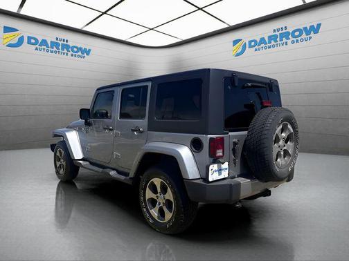 Billet Silver Metallic Clearcoat 2017 Jeep Wrangler Unlimited Sahara