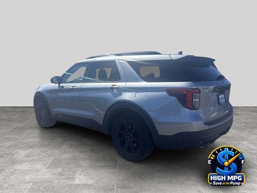 Iconic Silver Metallic 2023 Ford Explorer ST