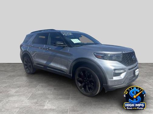Iconic Silver Metallic 2023 Ford Explorer ST
