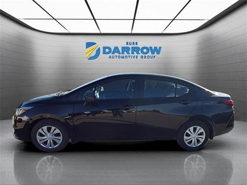 2022 Nissan Versa 1.6 S