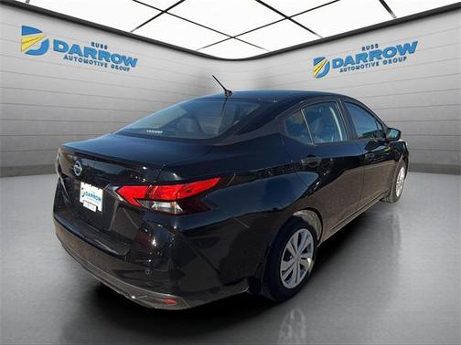 2022 Nissan Versa 1.6 S