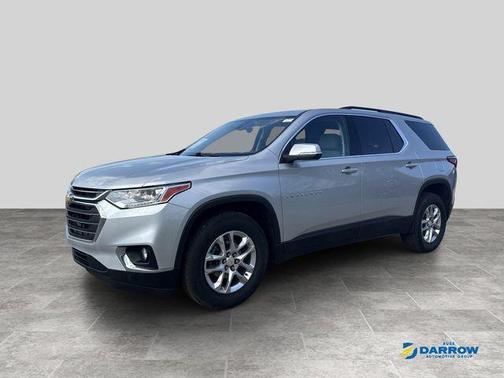 Silver Ice Metallic 2021 Chevrolet Traverse LT Cloth
