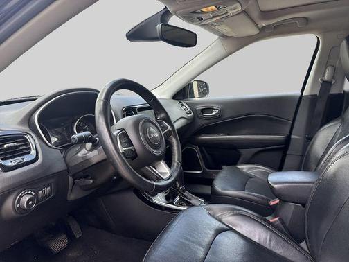 Granite Crystal Metallic Clearcoat 2018 Jeep Compass Limited
