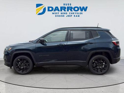 Fathom Blue Pearl Coat 2026 Jeep Compass Latitude