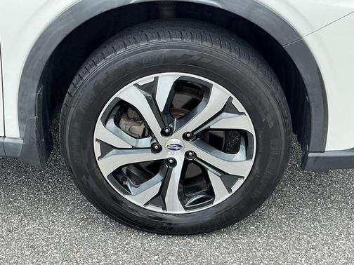 2021 Subaru Outback Touring XT