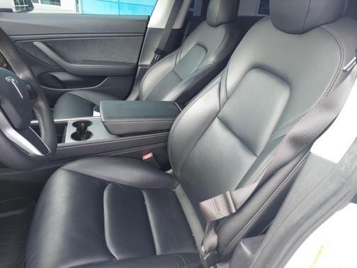 2021 Tesla Model 3 Performance
