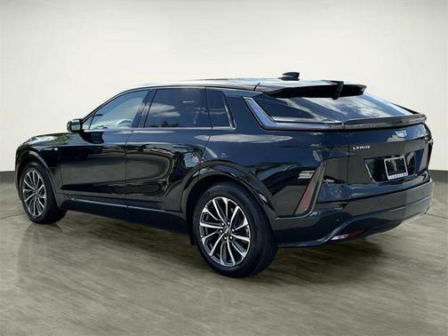 2024 Cadillac LYRIQ Sport