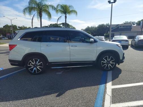 2021 Honda Pilot AWD Elite