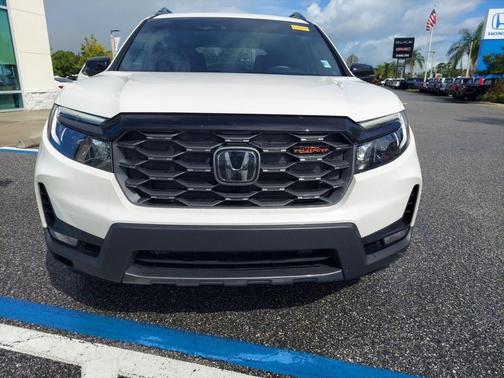 2025 Honda Passport AWD TrailSport