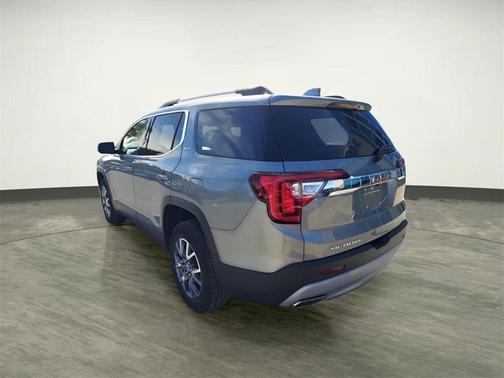 2023 GMC Acadia FWD SLT