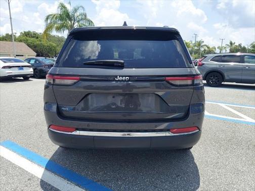 2023 Jeep Grand Cherokee 4xe Base