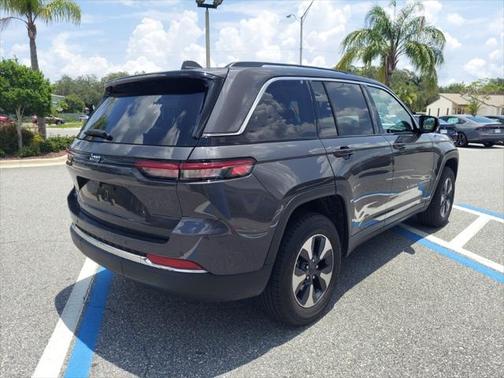 2023 Jeep Grand Cherokee 4xe Base