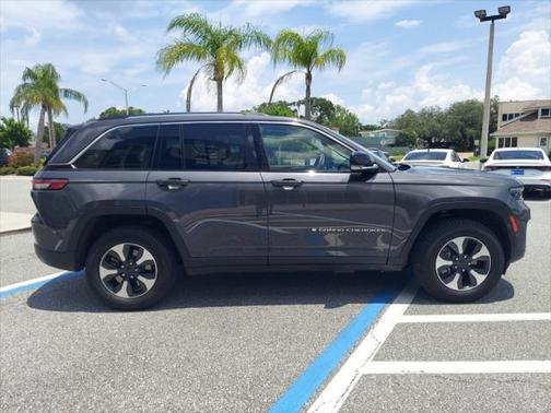 2023 Jeep Grand Cherokee 4xe Base