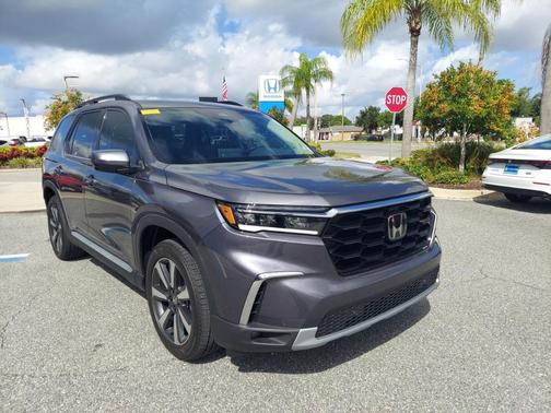 2025 Honda Pilot Touring 8-Passenger