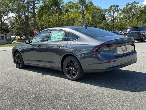 2025 Honda Accord Sport SE 1.5T