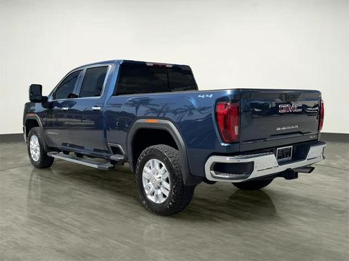 2022 GMC Sierra 2500 SLT