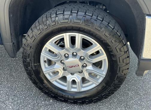 2022 GMC Sierra 2500 SLT