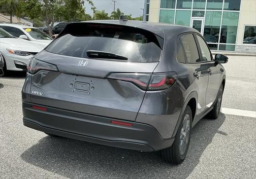 2026 Honda HR-V LX