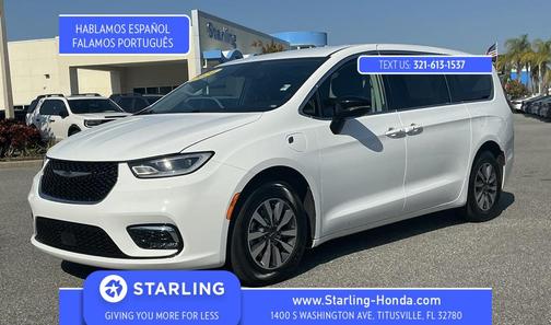 2024 Chrysler Pacifica Hybrid Select