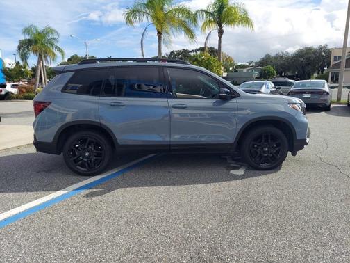 2024 Honda Passport AWD Black
