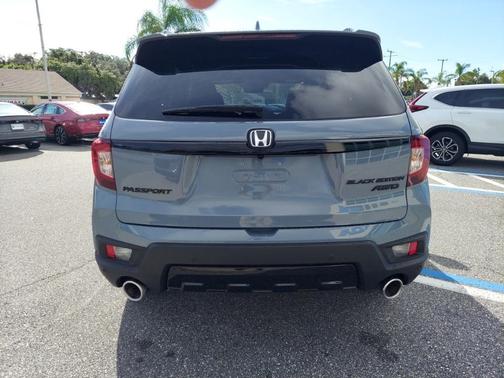 2024 Honda Passport AWD Black