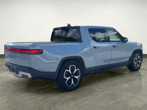 2022 Rivian R1T Adventure