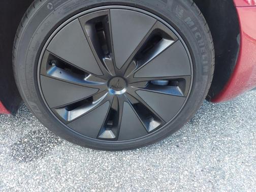 2024 Tesla Model 3 Long Range