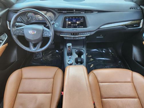 2019 Cadillac XT4 Premium Luxury