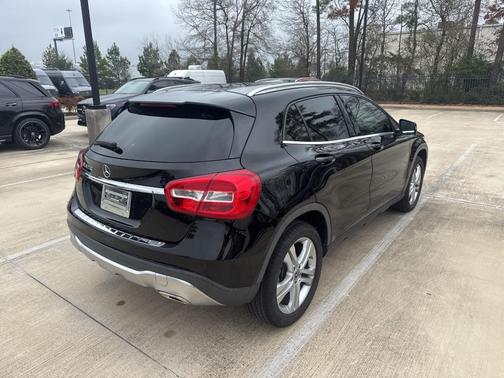 2019 Mercedes-Benz GLA 250 Base