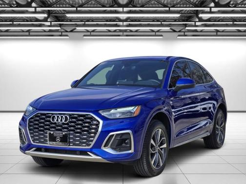2022 Audi Q5 45 S line Premium Plus