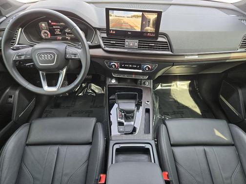 2022 Audi Q5 45 S line Premium Plus