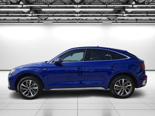 2022 Audi Q5 45 S line Premium Plus