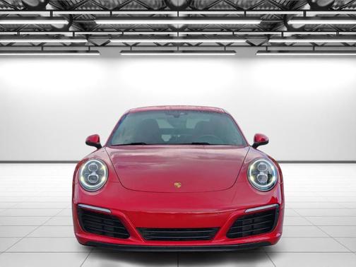2019 Porsche 911 Carrera 4S